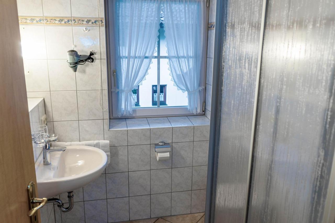 Gaestehaus Quirin Garmisch-Partenkirchen járás Kültér fotó
