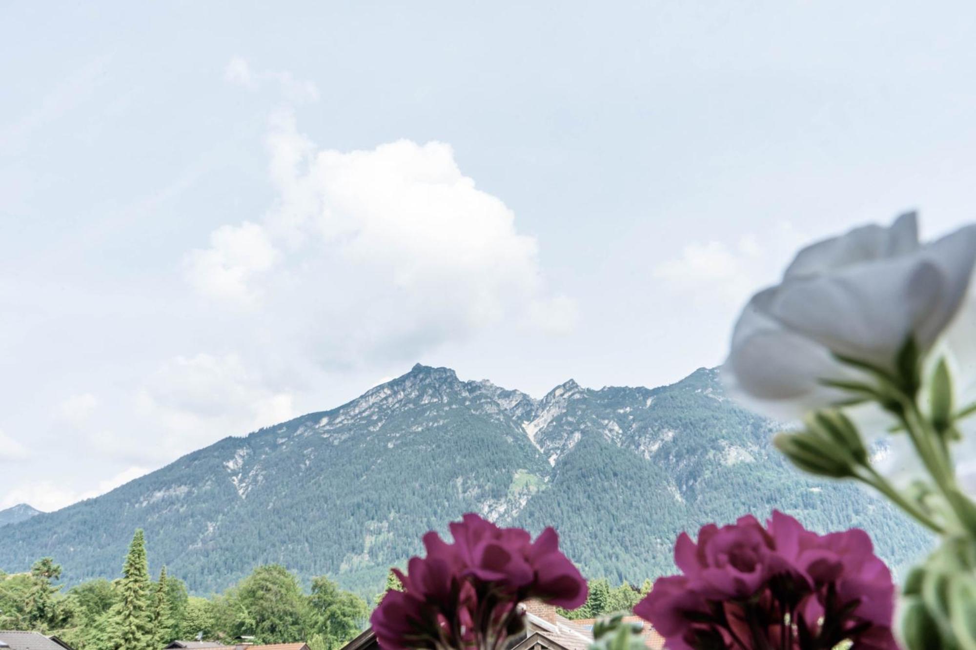 Gaestehaus Quirin Garmisch-Partenkirchen járás Kültér fotó