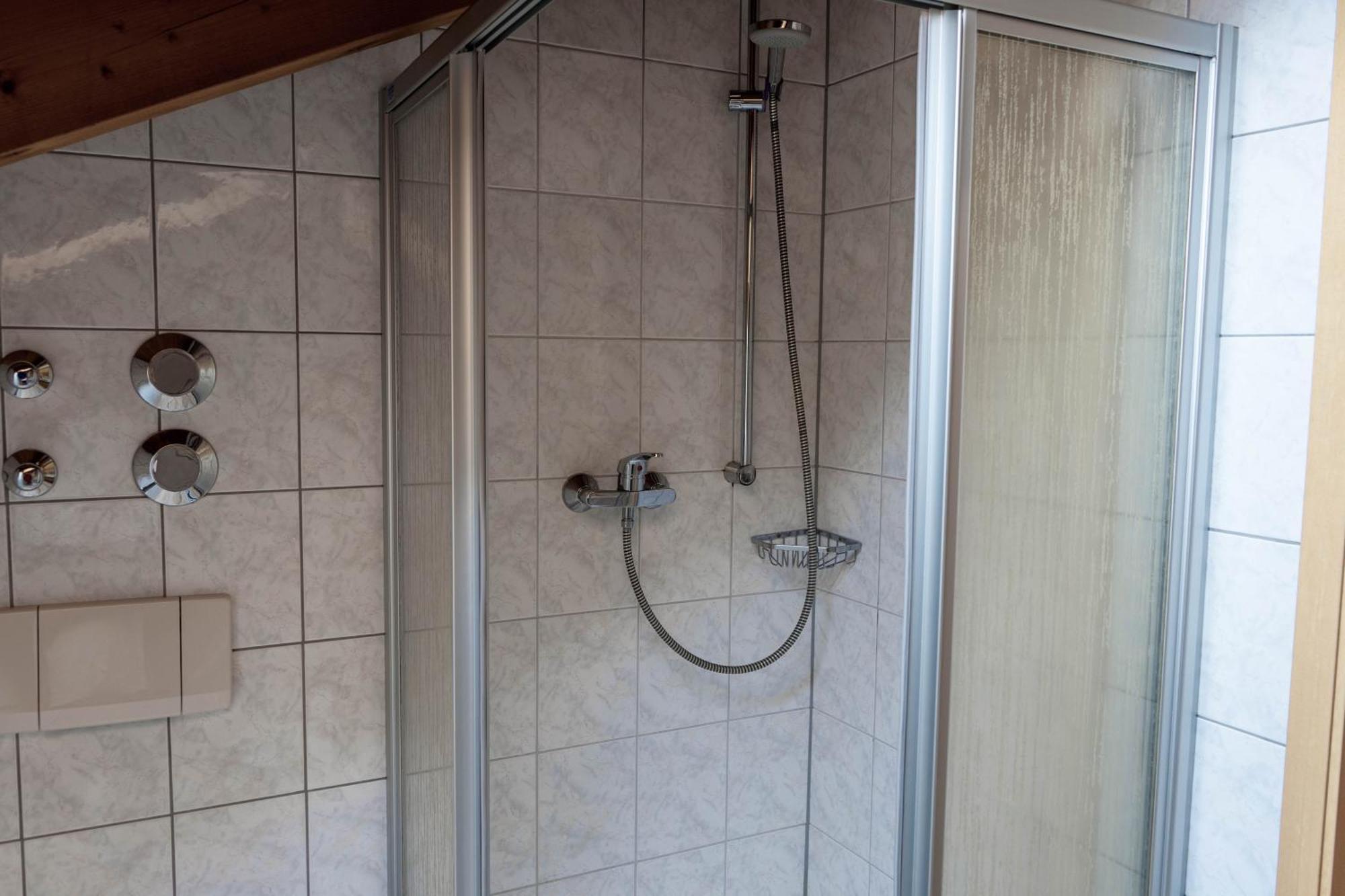 Gaestehaus Quirin Garmisch-Partenkirchen járás Kültér fotó