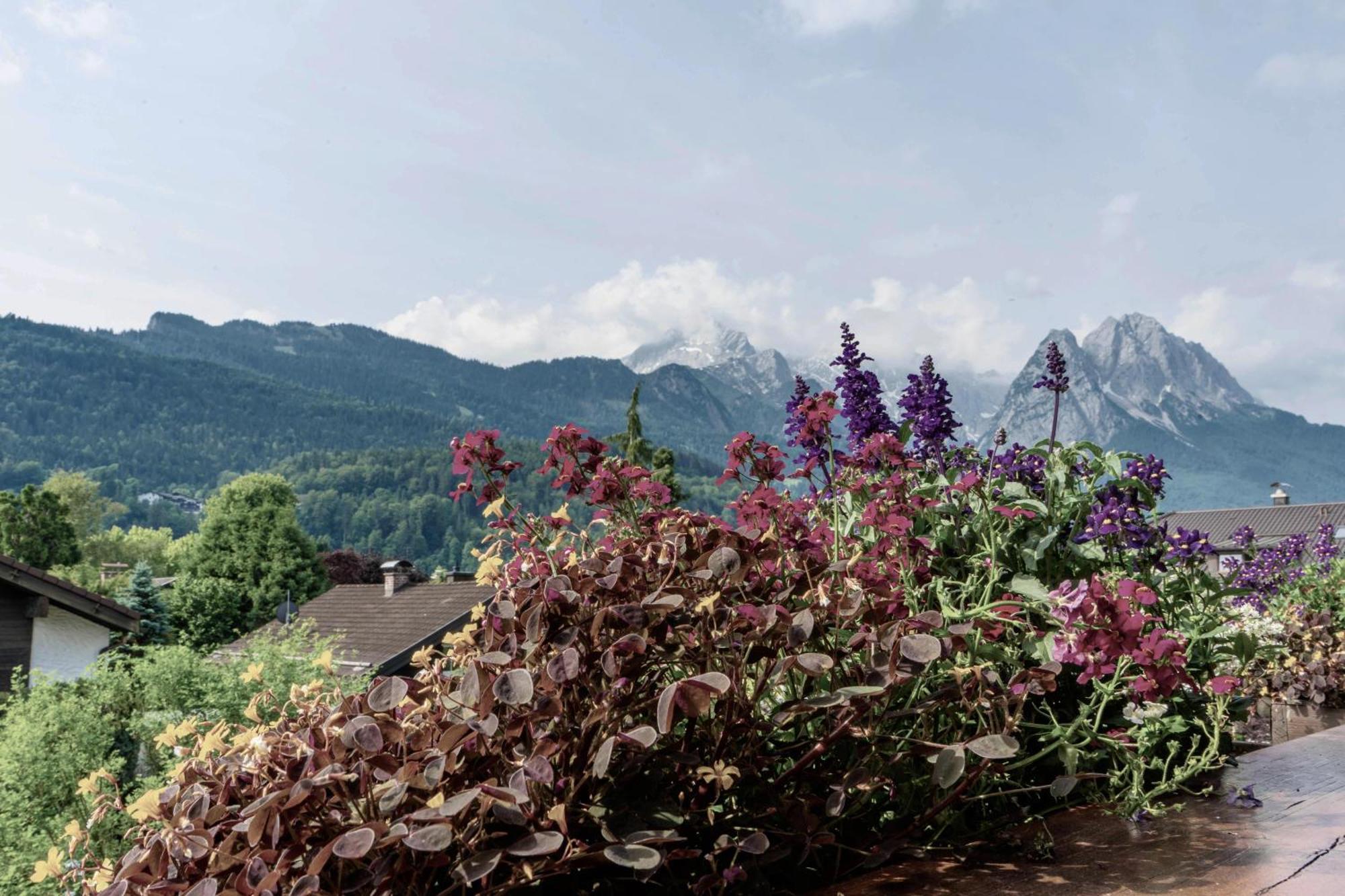 Gaestehaus Quirin Garmisch-Partenkirchen járás Kültér fotó