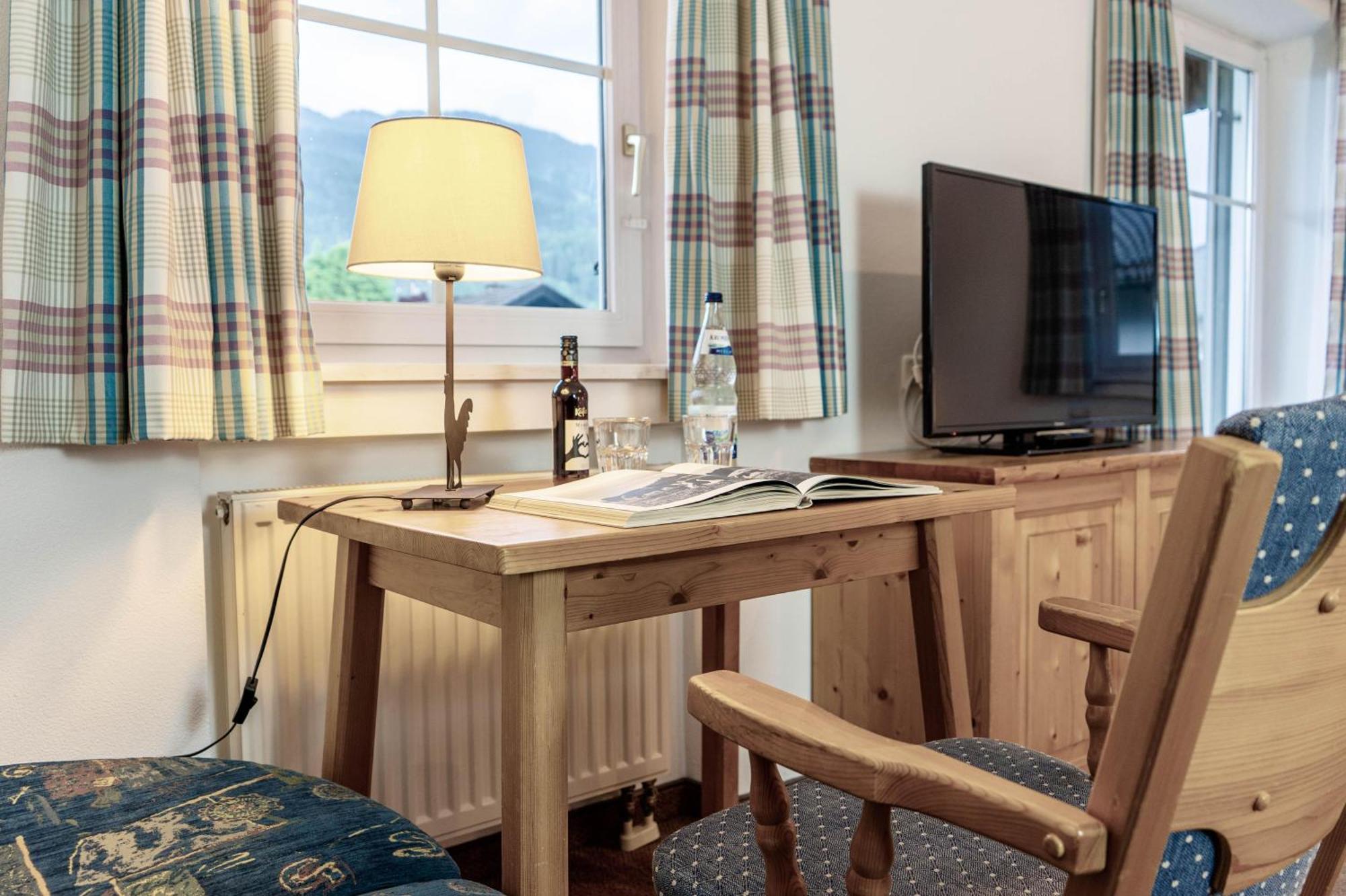 Gaestehaus Quirin Garmisch-Partenkirchen járás Kültér fotó